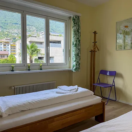 Moderne Mit Seeblick, Pool & Balkon 아파트 Minusio