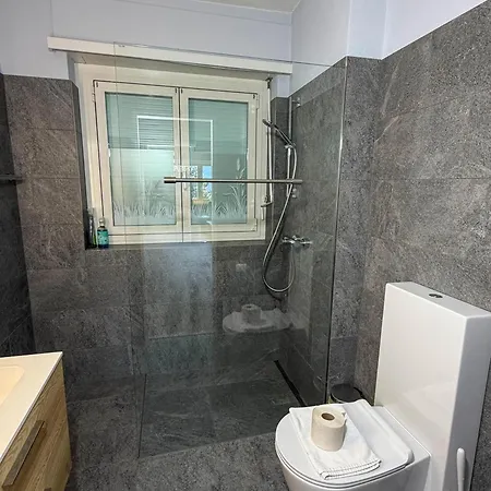 Appartement Moderne Mit Seeblick, Pool & Balkon Minusio